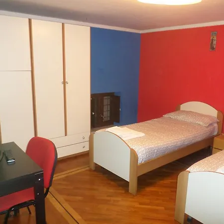 Zia Sua Konukevi 4*
